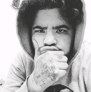 Meet your Posher, Amir